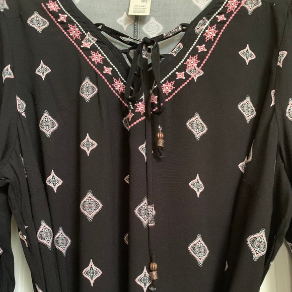 Bohemian Dress - Picture 2 of 3